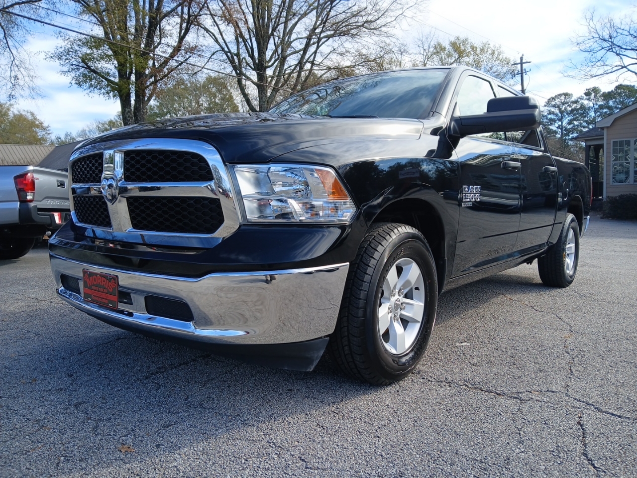 RAM 1500 Classic Tradesman Crew Cab SWB 2WD 2023