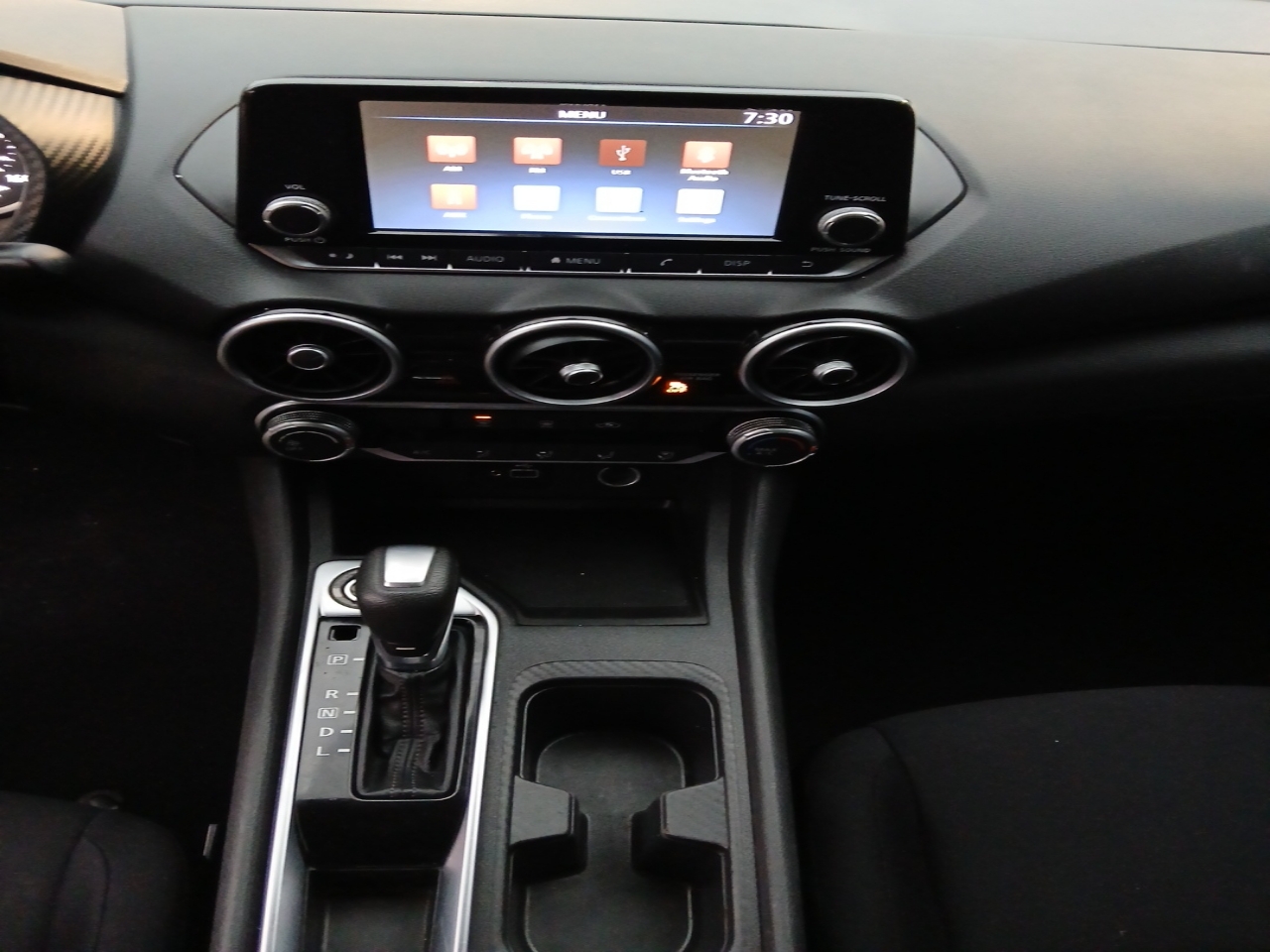 Nissan Sentra S 2020