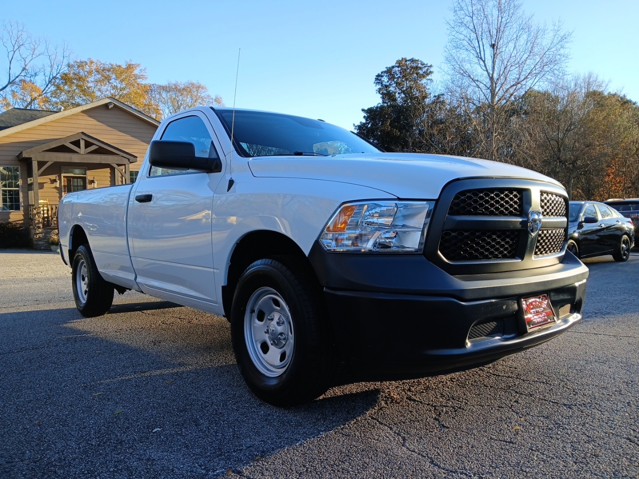 RAM 1500 Classic Tradesman Regular Cab LWB 4WD 2023