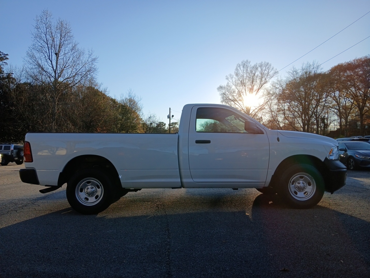 RAM 1500 Classic Tradesman Regular Cab LWB 4WD 2023