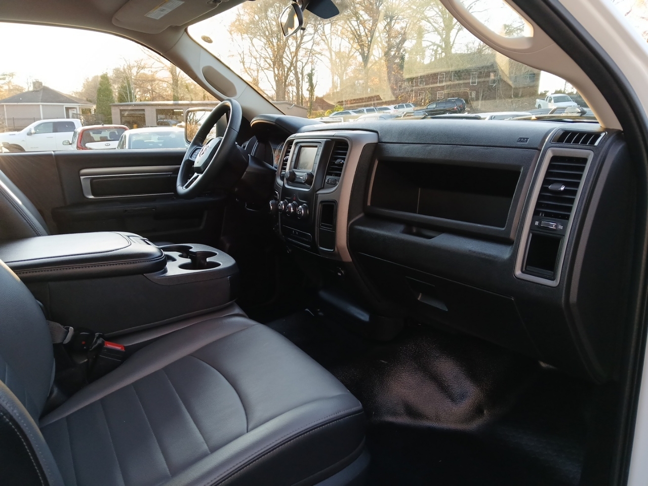 RAM 1500 Classic Tradesman Regular Cab LWB 4WD 2023