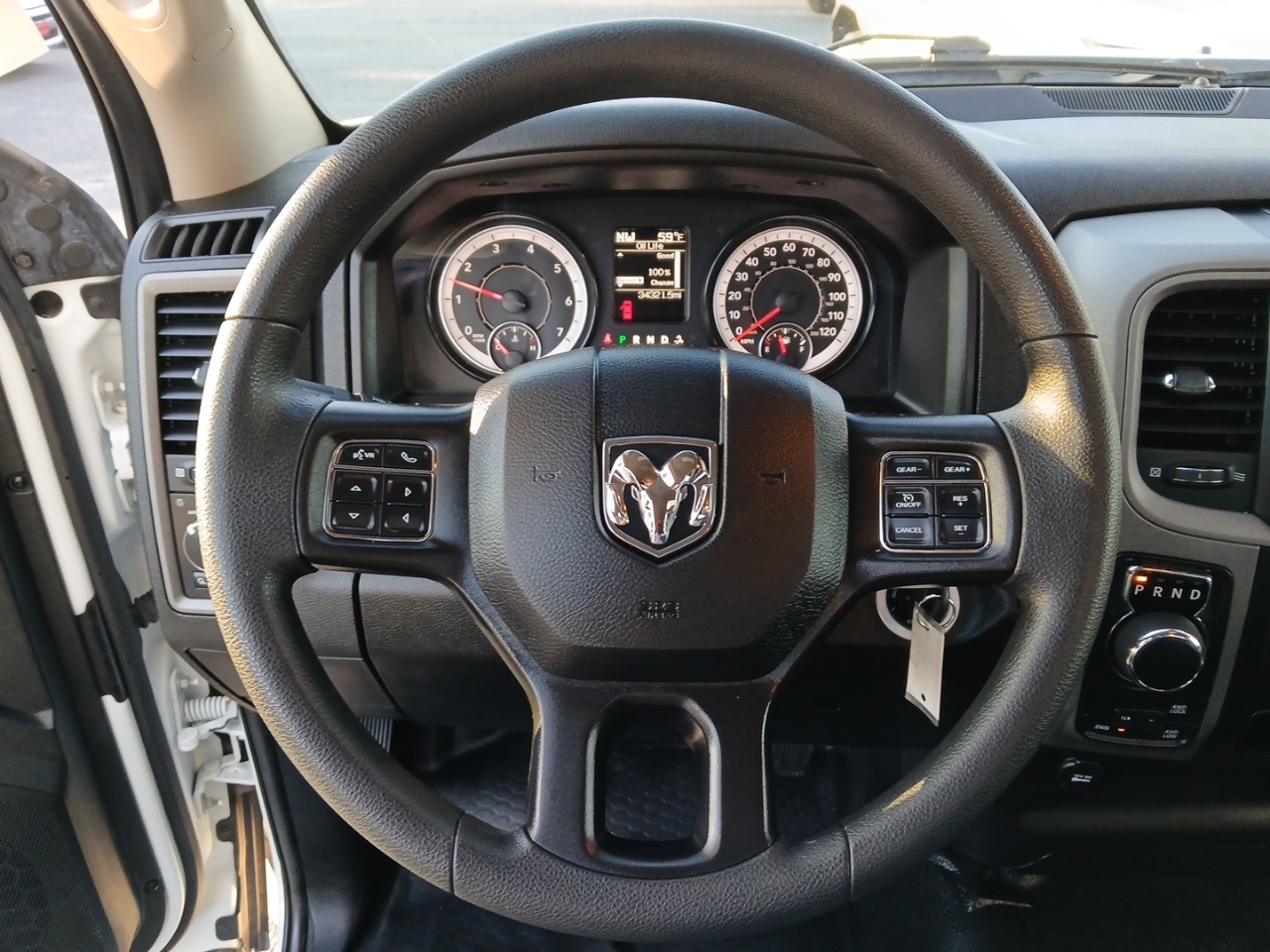 RAM 1500 Classic Tradesman Regular Cab LWB 4WD 2023