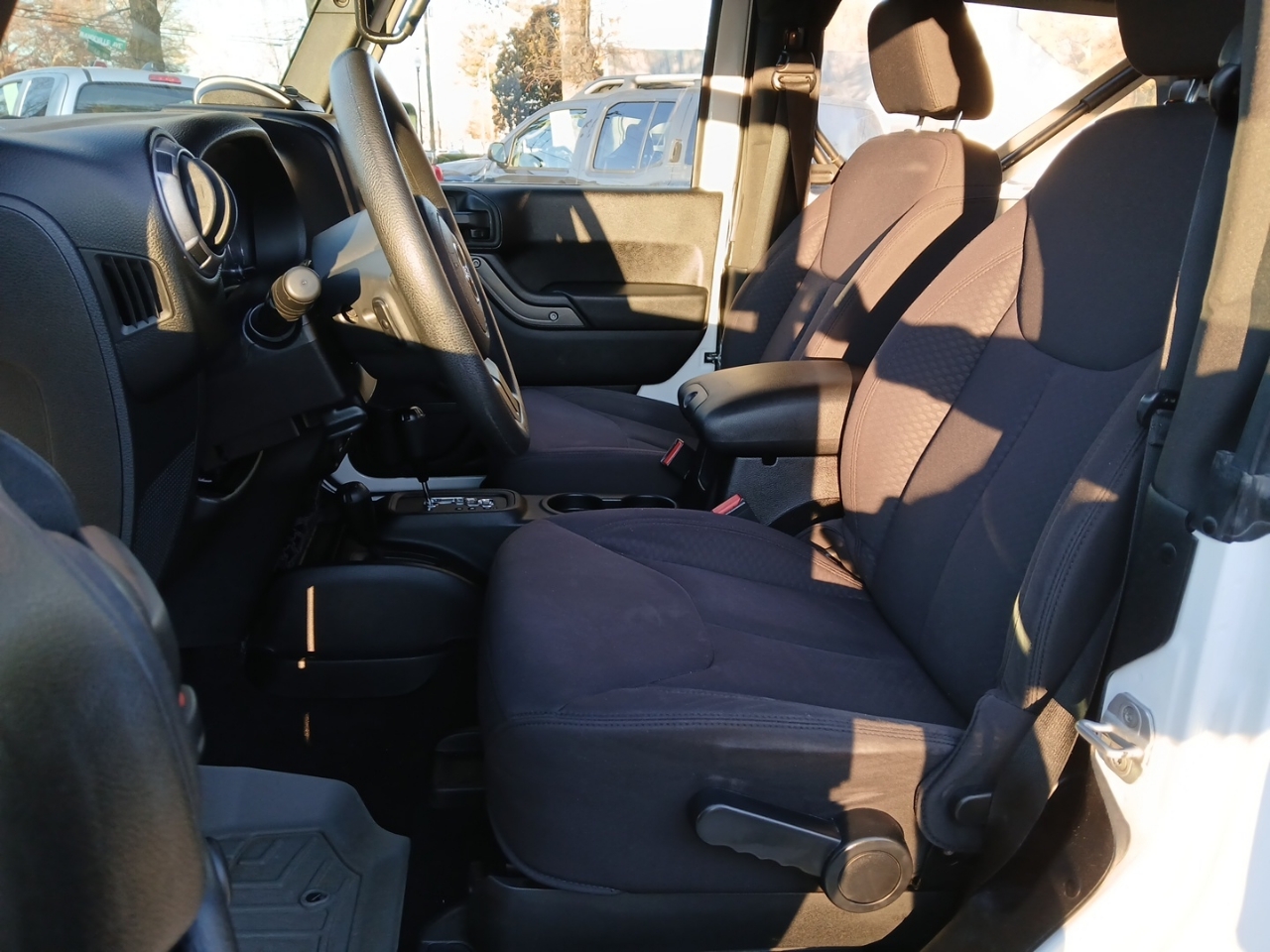 Jeep Wrangler Sport 4WD 2013