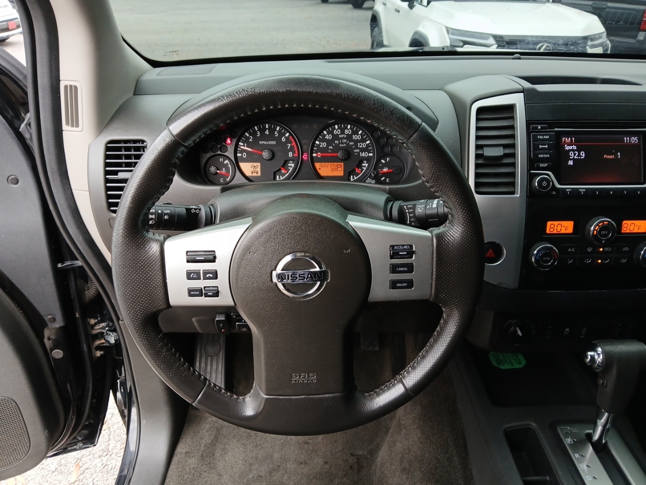 Nissan Frontier PRO-4X King Cab 5AT 4WD 2017