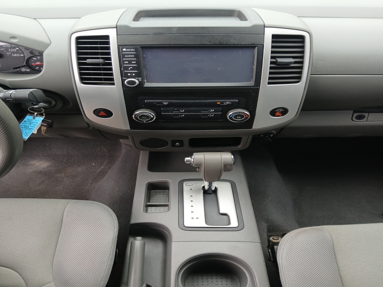 Nissan Frontier S King Cab I4 5MT 2WD 2019