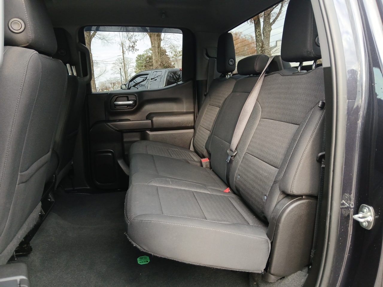 Chevrolet Silverado 1500 4WD Crew Cab 147" Custom 2022