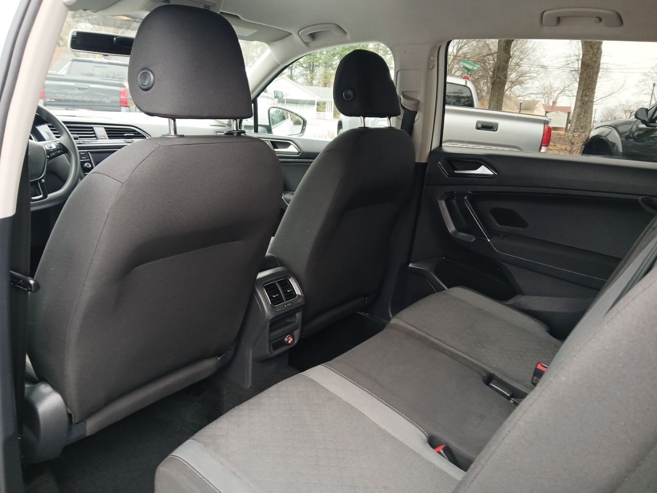 Volkswagen Tiguan S 4Motion 2018