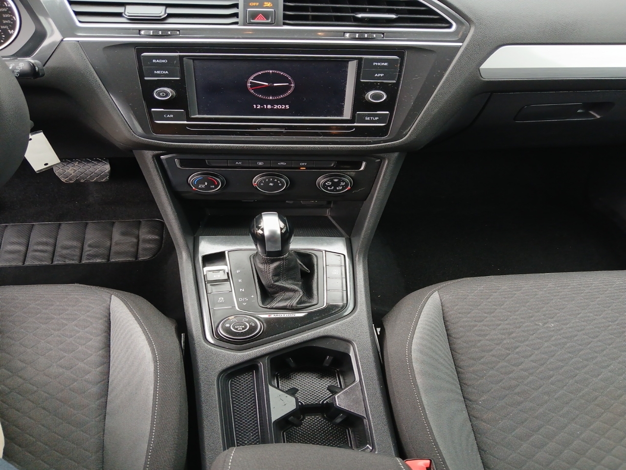 Volkswagen Tiguan S 4Motion 2018