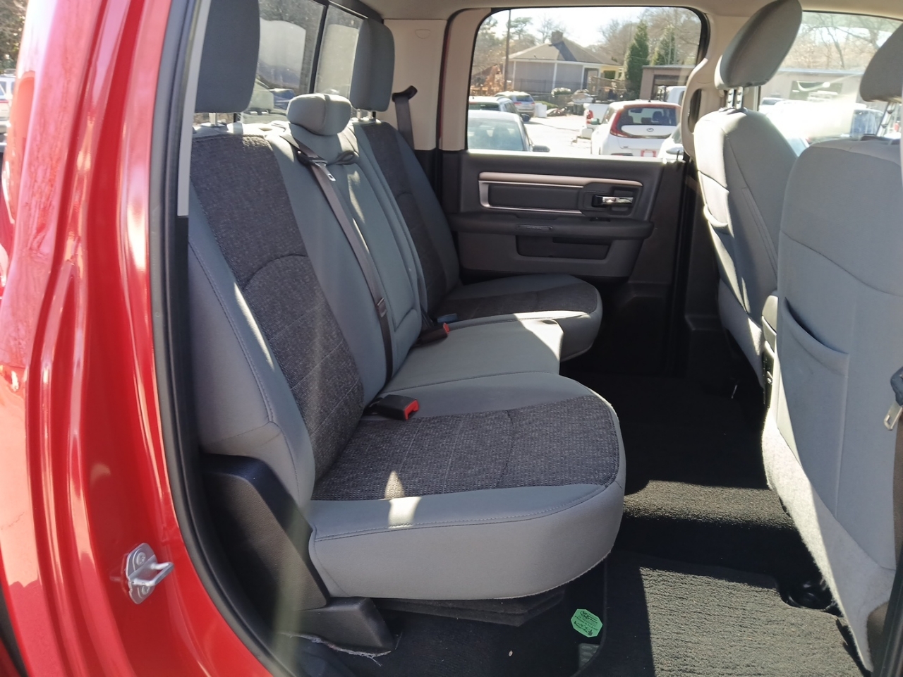 RAM 1500 Classic Tradesman Crew Cab SWB 4WD 2019