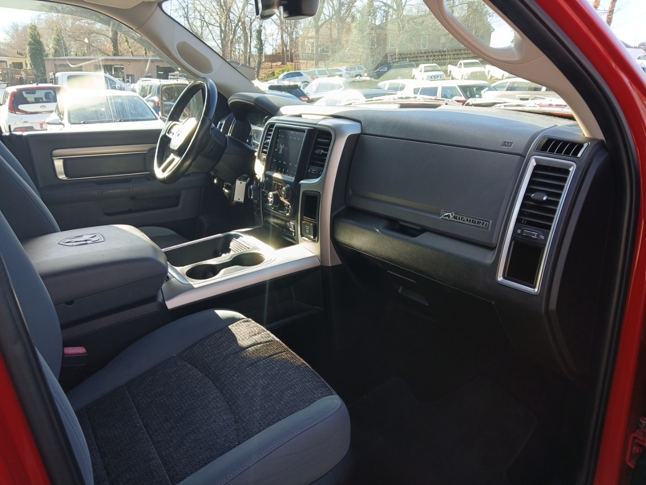 RAM 1500 Classic Tradesman Crew Cab SWB 4WD 2019