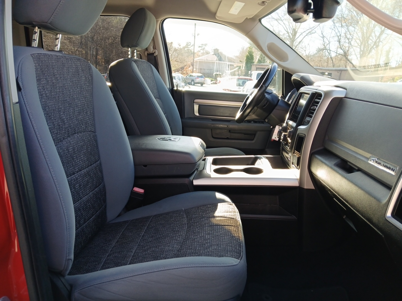 RAM 1500 Classic Tradesman Crew Cab SWB 4WD 2019