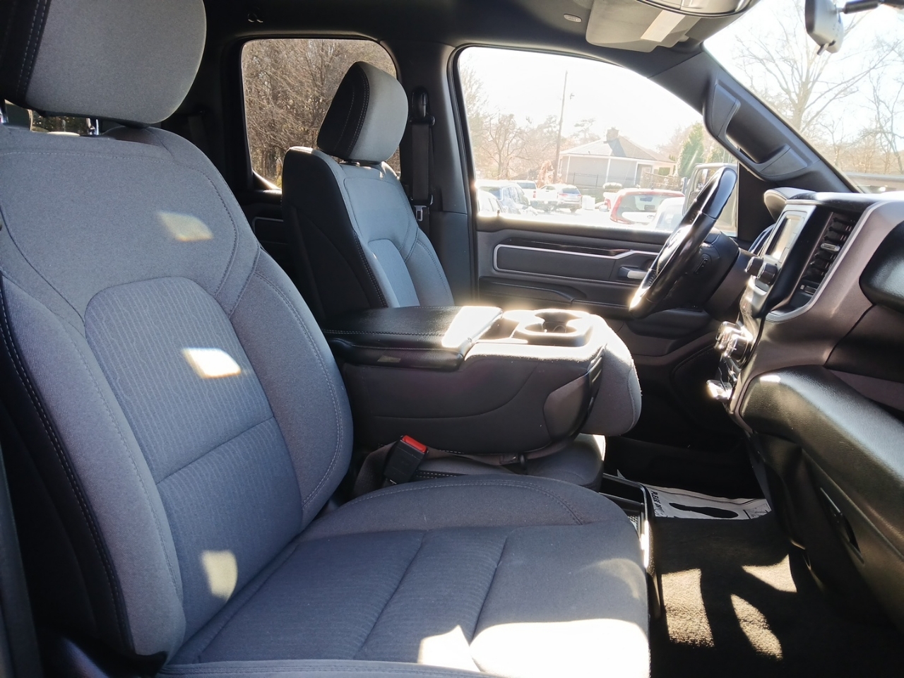 RAM 1500 Big Horn Quad Cab 2WD 2022