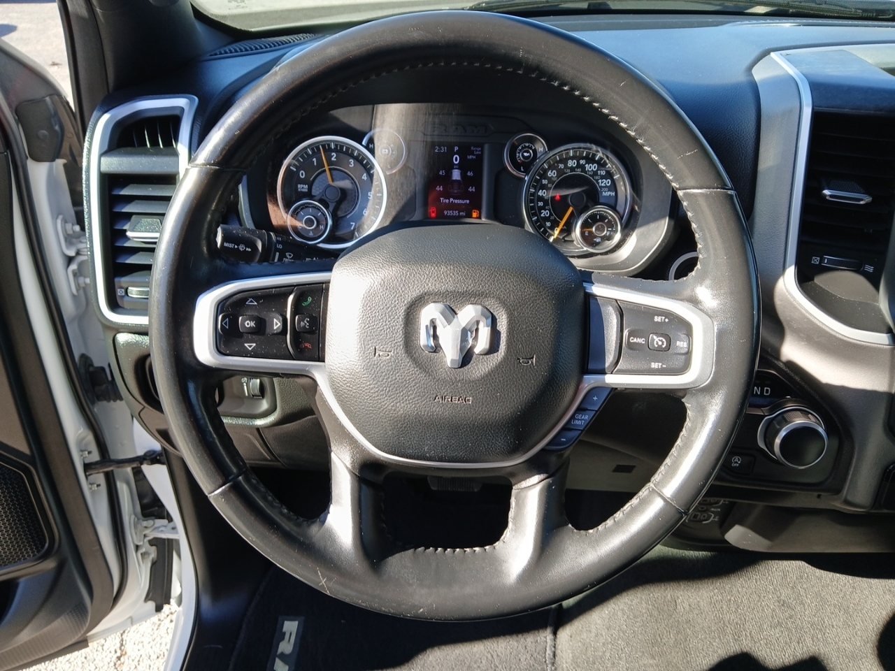 RAM 1500 Big Horn Quad Cab 2WD 2022