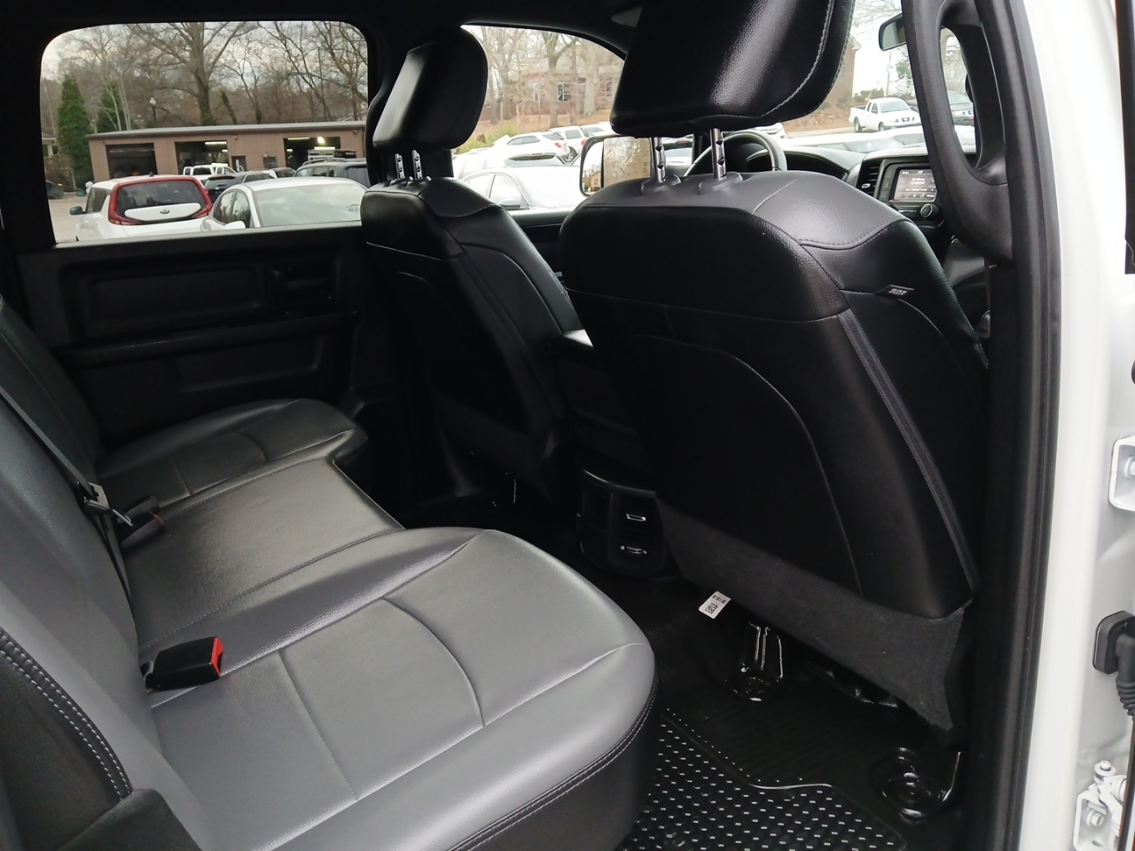 RAM 2500 ST Crew Cab LWB 2WD 2022