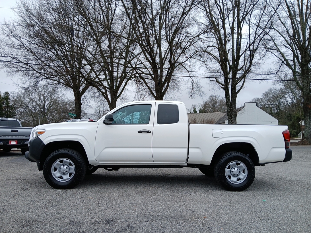 Toyota Tacoma 4WD Access Cab I4 AT (Natl) 2020