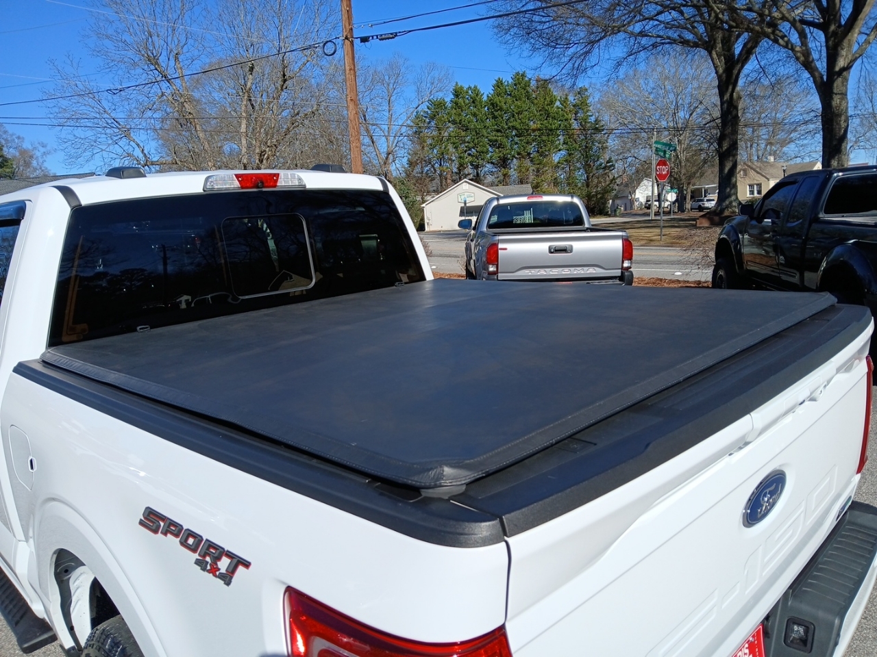 Ford F-150 4WD SuperCrew 145" XLT 2022