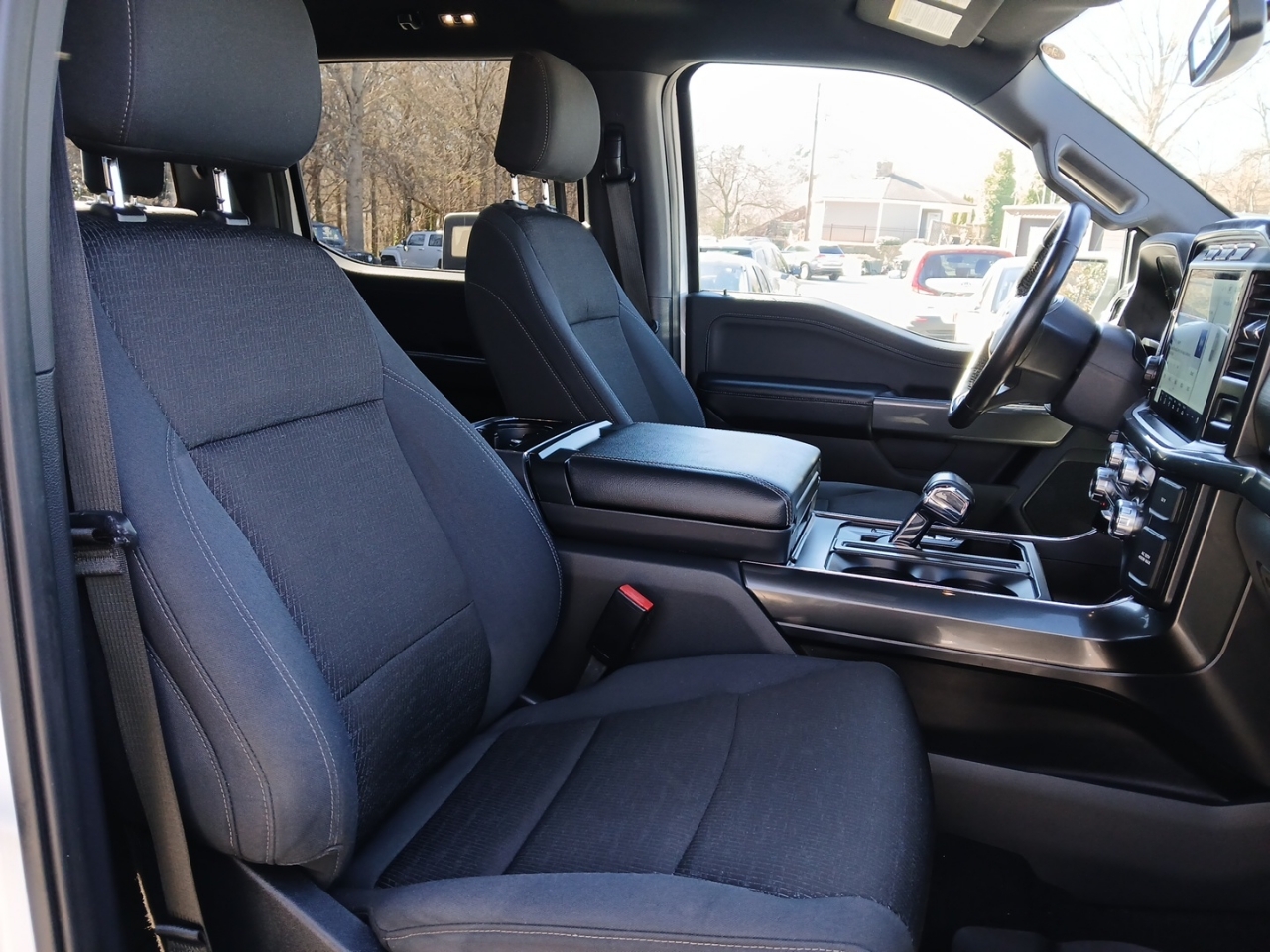 Ford F-150 4WD SuperCrew 145" XLT 2022