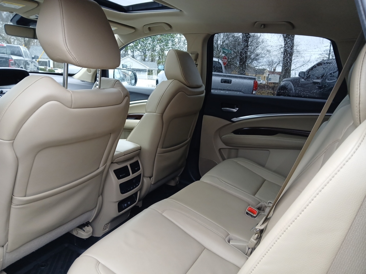 Acura MDX SH-AWD 9-Spd AT 2017