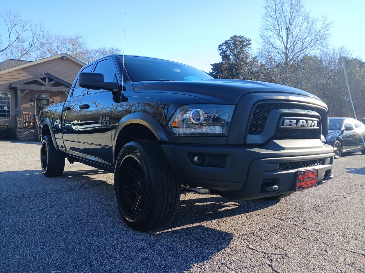 RAM 1500 4WD Quad Cab 140.5" Night 2020