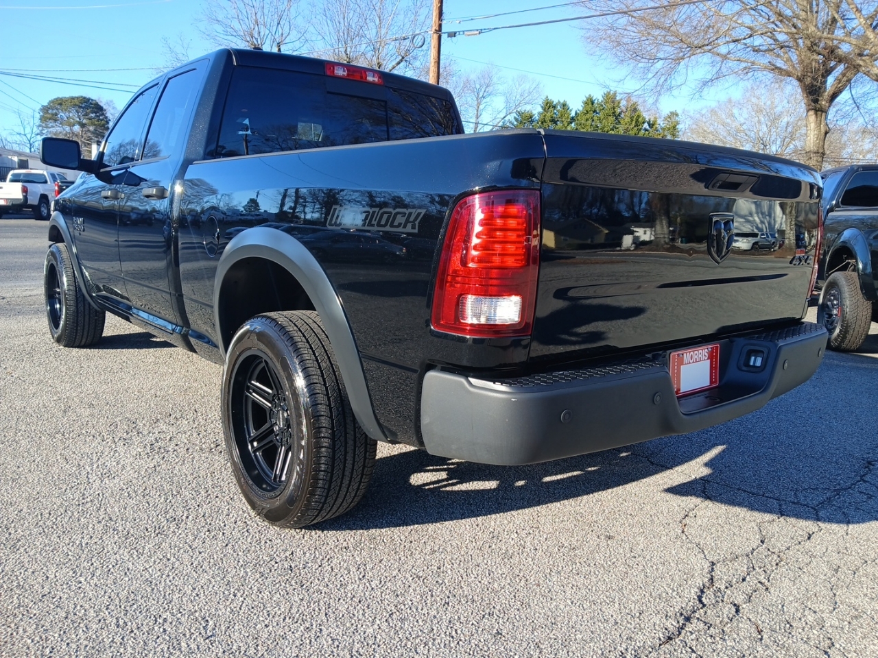 RAM 1500 4WD Quad Cab 140.5" Night 2020