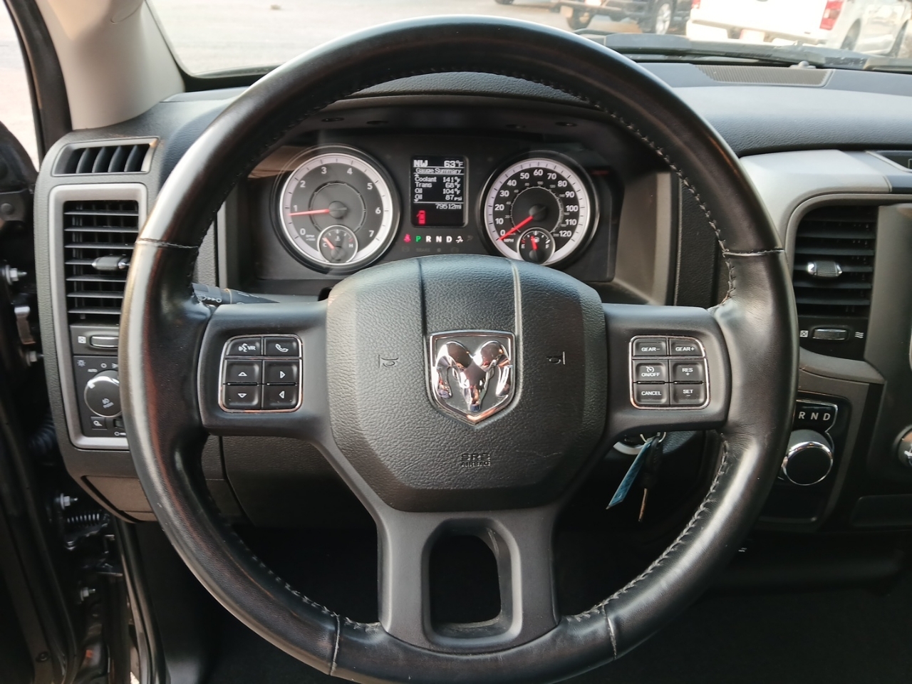 RAM 1500 Classic Tradesman Crew Cab SWB 2WD 2022