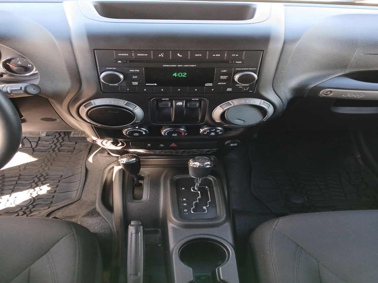 Jeep Wrangler Sport 4WD 2016