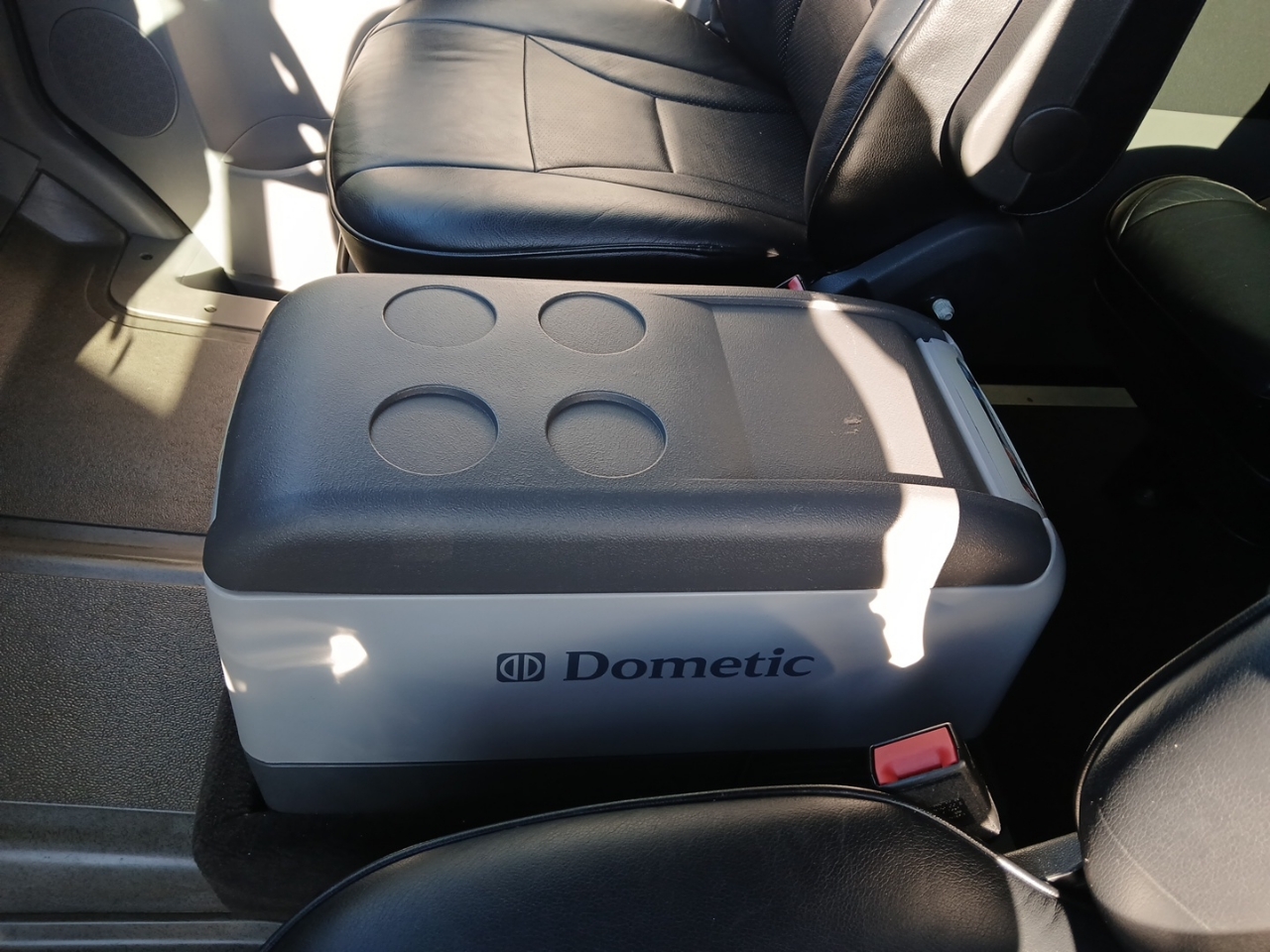 Mercedes-Benz Sprinter 2500 Passenger Van High Roof 144-in. WB 2013