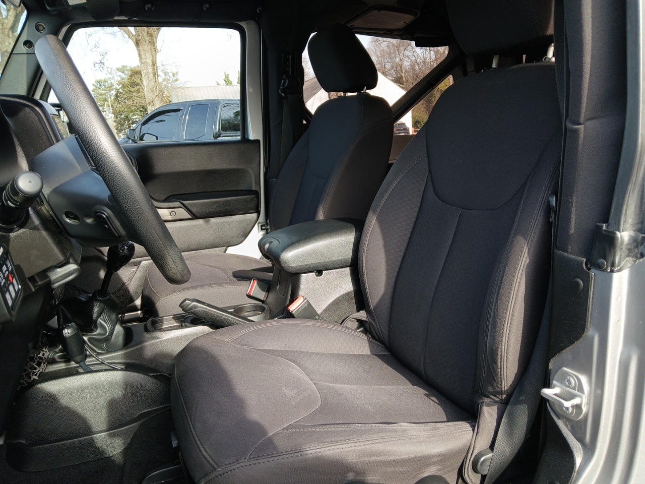 Jeep Wrangler Sport 4WD 2015