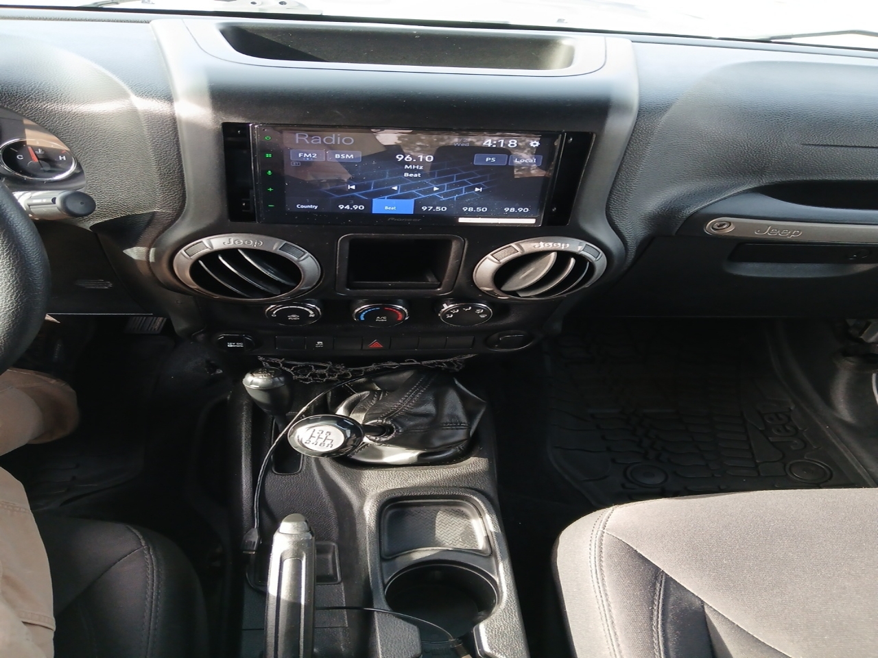 Jeep Wrangler Sport 4WD 2015