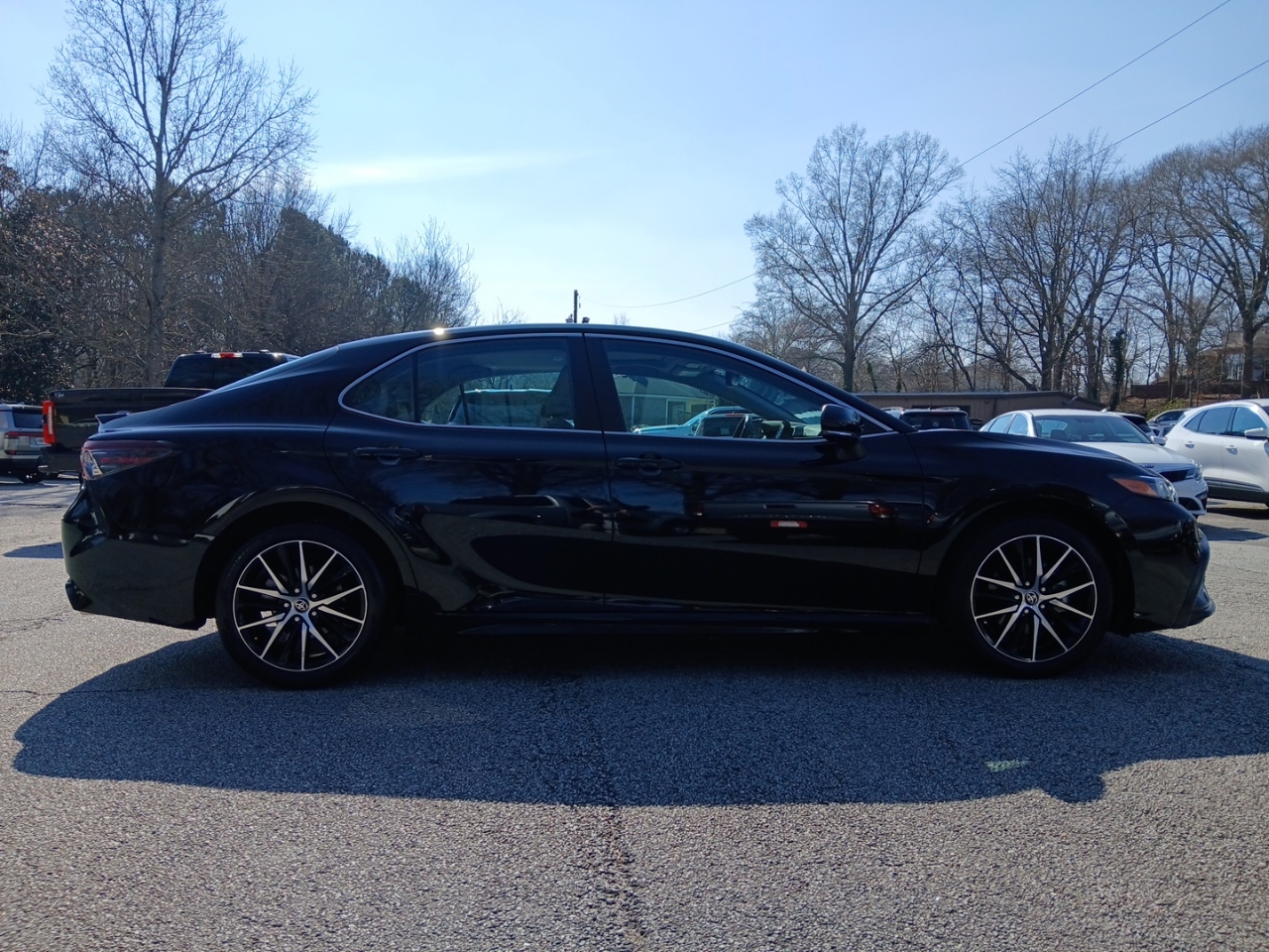 Toyota Camry SE Nightshade Edition 2024