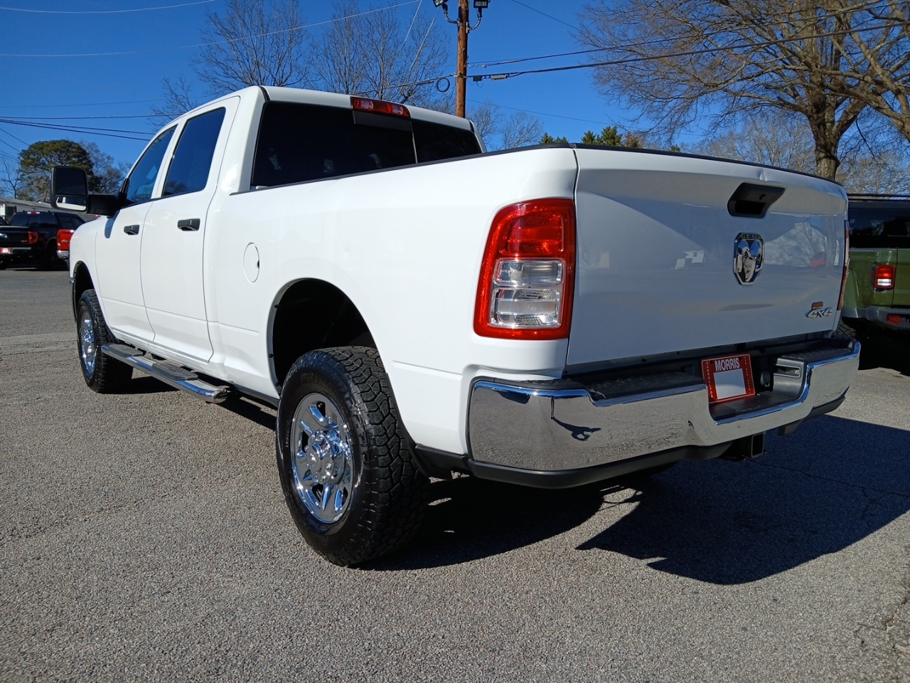 RAM 2500 Tradesman Crew Cab SWB 4WD 2023