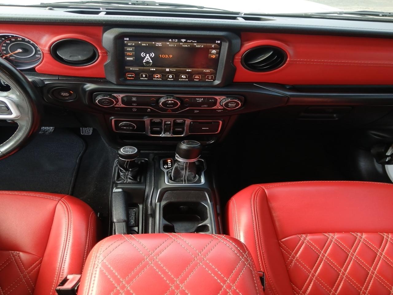 Jeep Wrangler Unlimited Sahara 2019