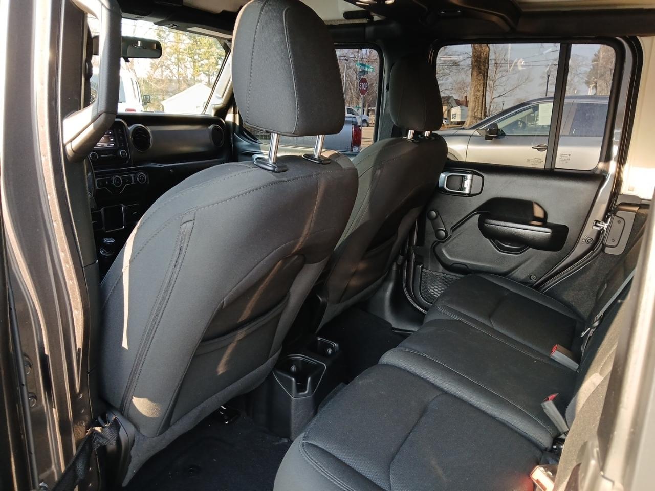 Jeep Wrangler Unlimited Sport 2020