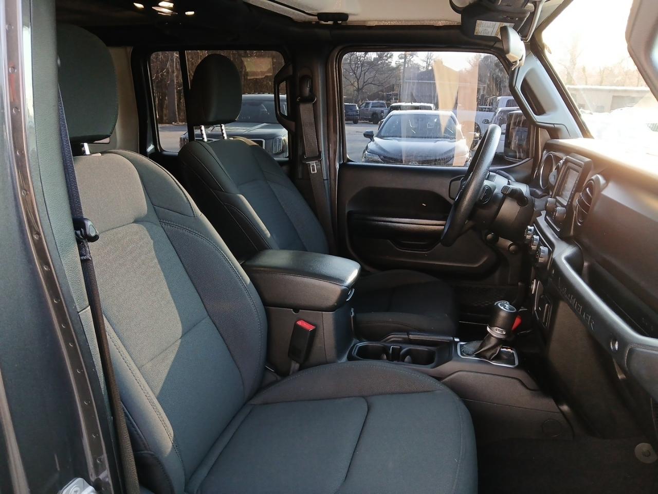 Jeep Wrangler Unlimited Sport 2020