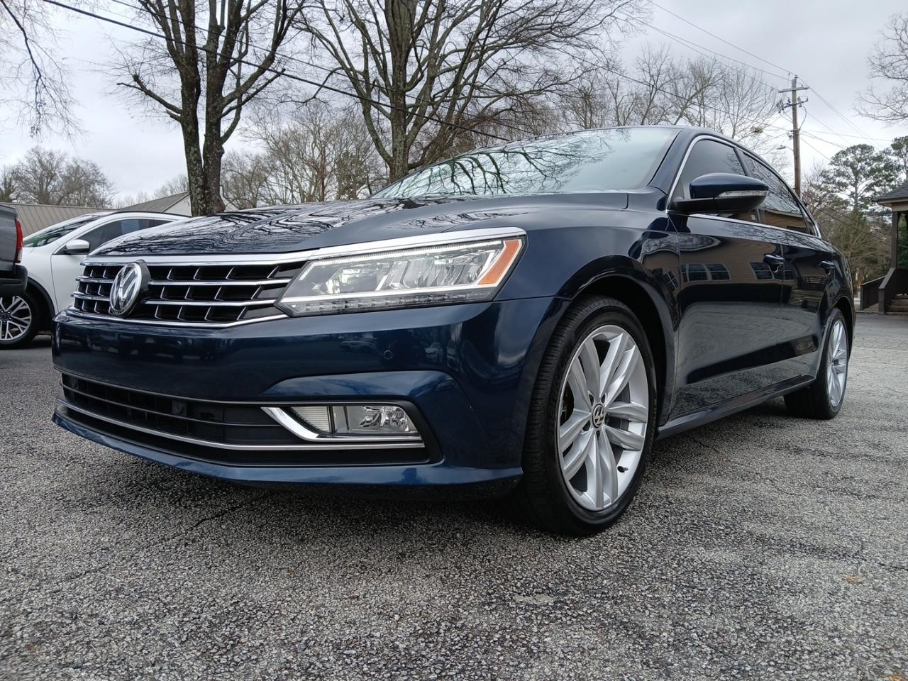 Volkswagen Passat SE 2018