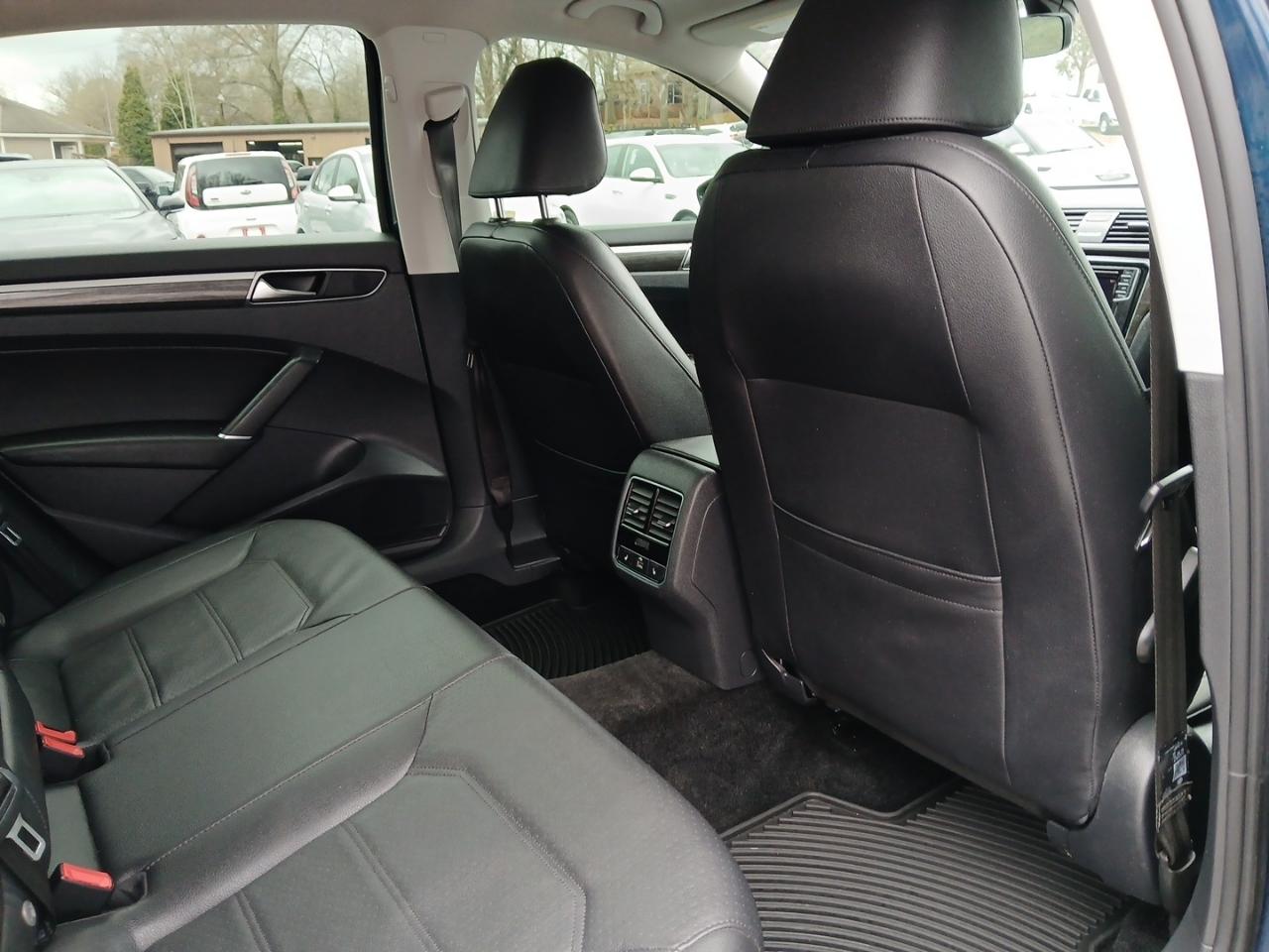 Volkswagen Passat SE 2018