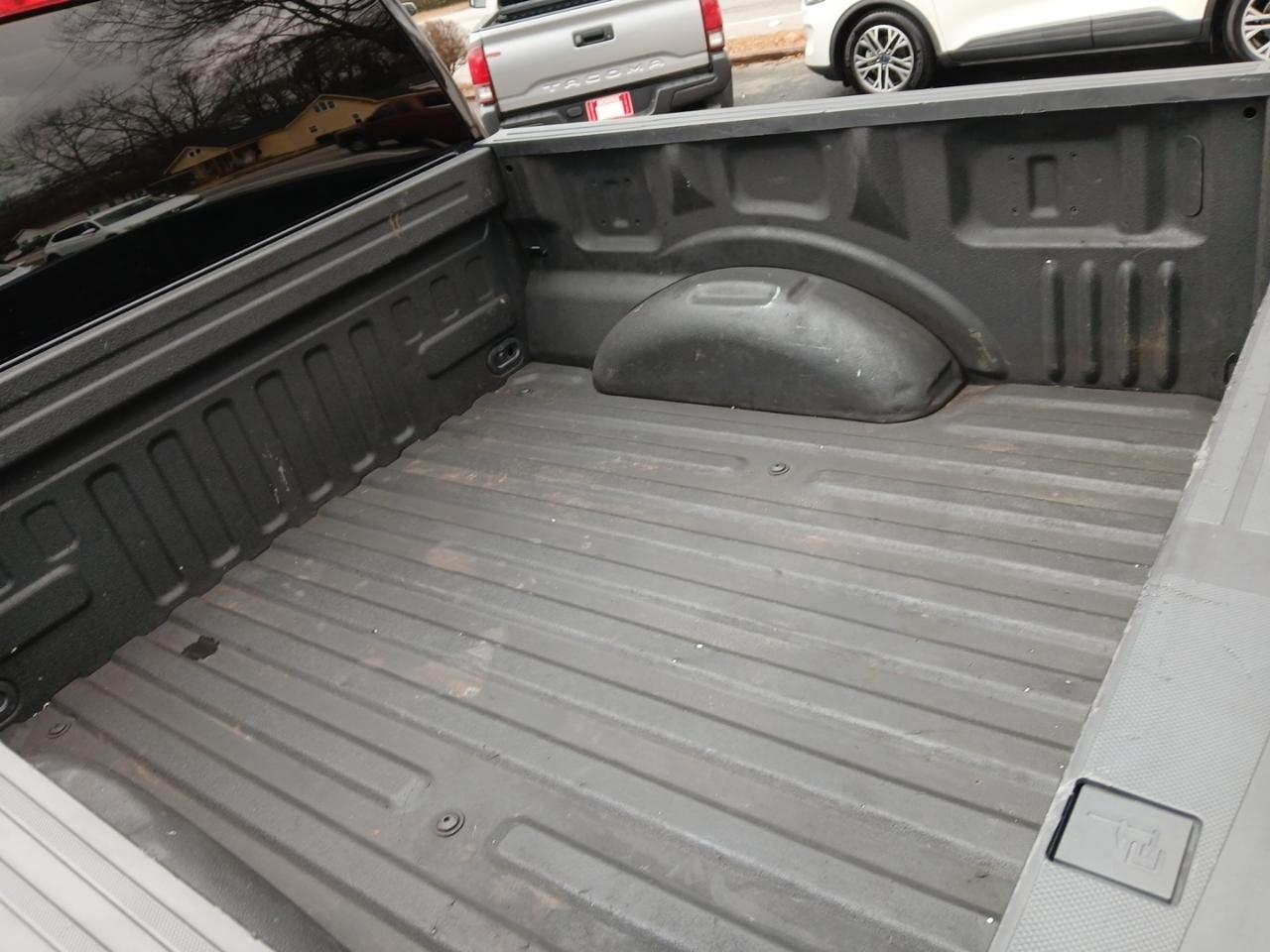 Ford F-150 4WD SuperCrew 145" STX 2021