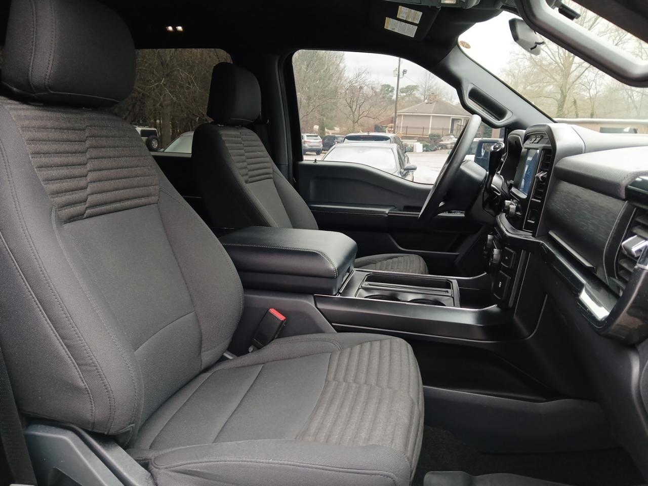 Ford F-150 4WD SuperCrew 145" STX 2021