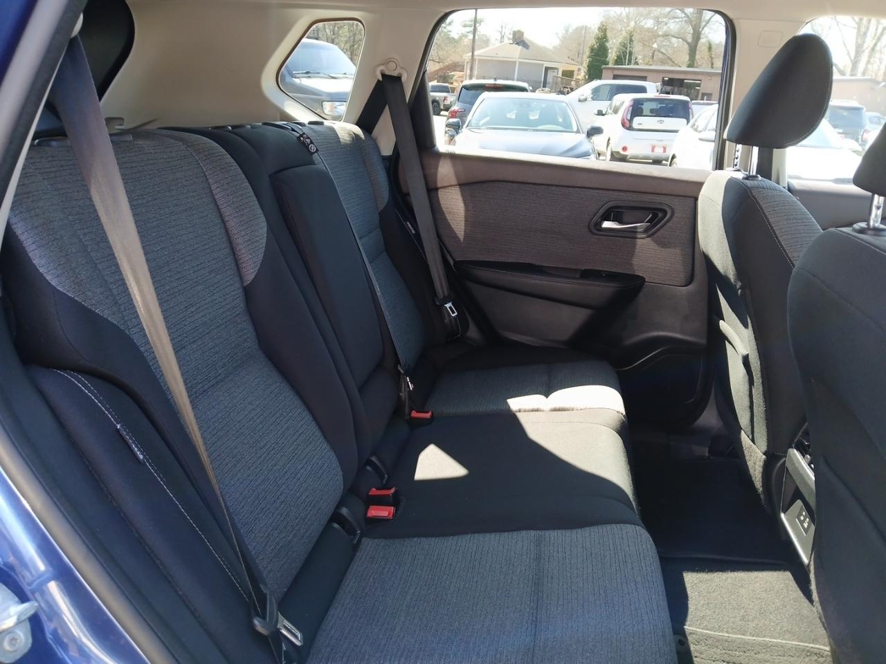 Nissan Rogue SV 2021