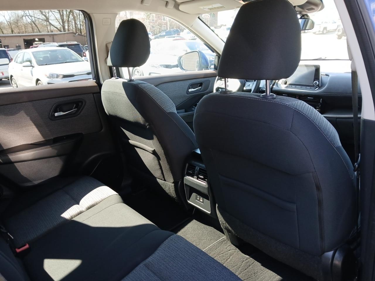 Nissan Rogue SV 2021