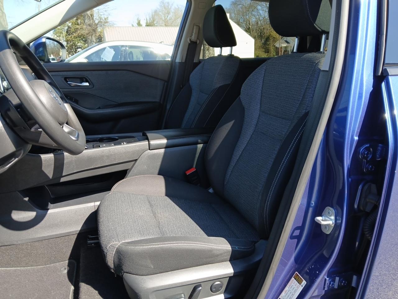 Nissan Rogue SV 2021