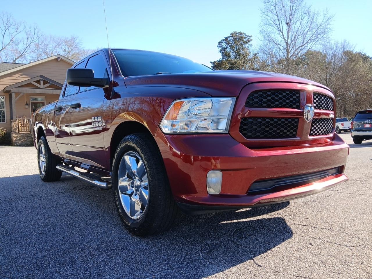 RAM 1500 Classic Tradesman Quad Cab 2WD 2019