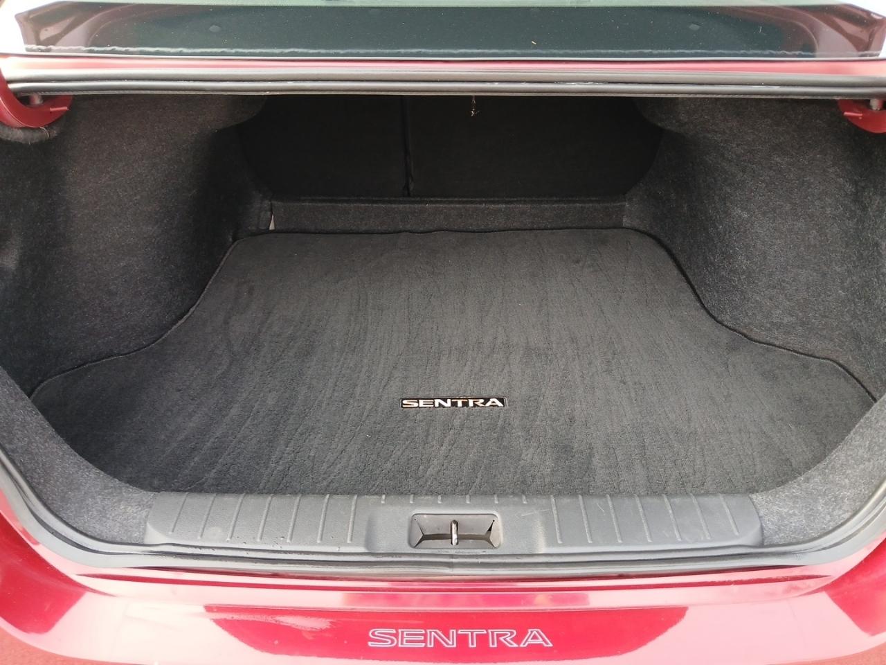 Nissan Sentra SV 2022