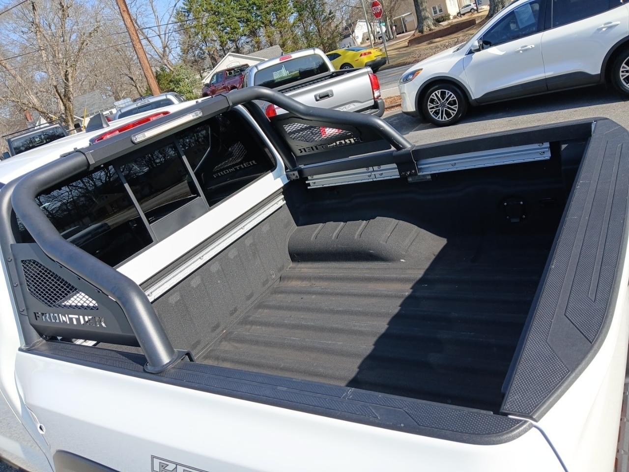 Nissan Frontier S Crew Cab 4WD 2022