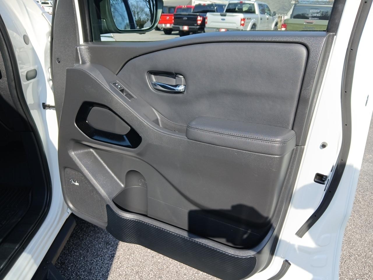 Nissan Frontier S Crew Cab 4WD 2022