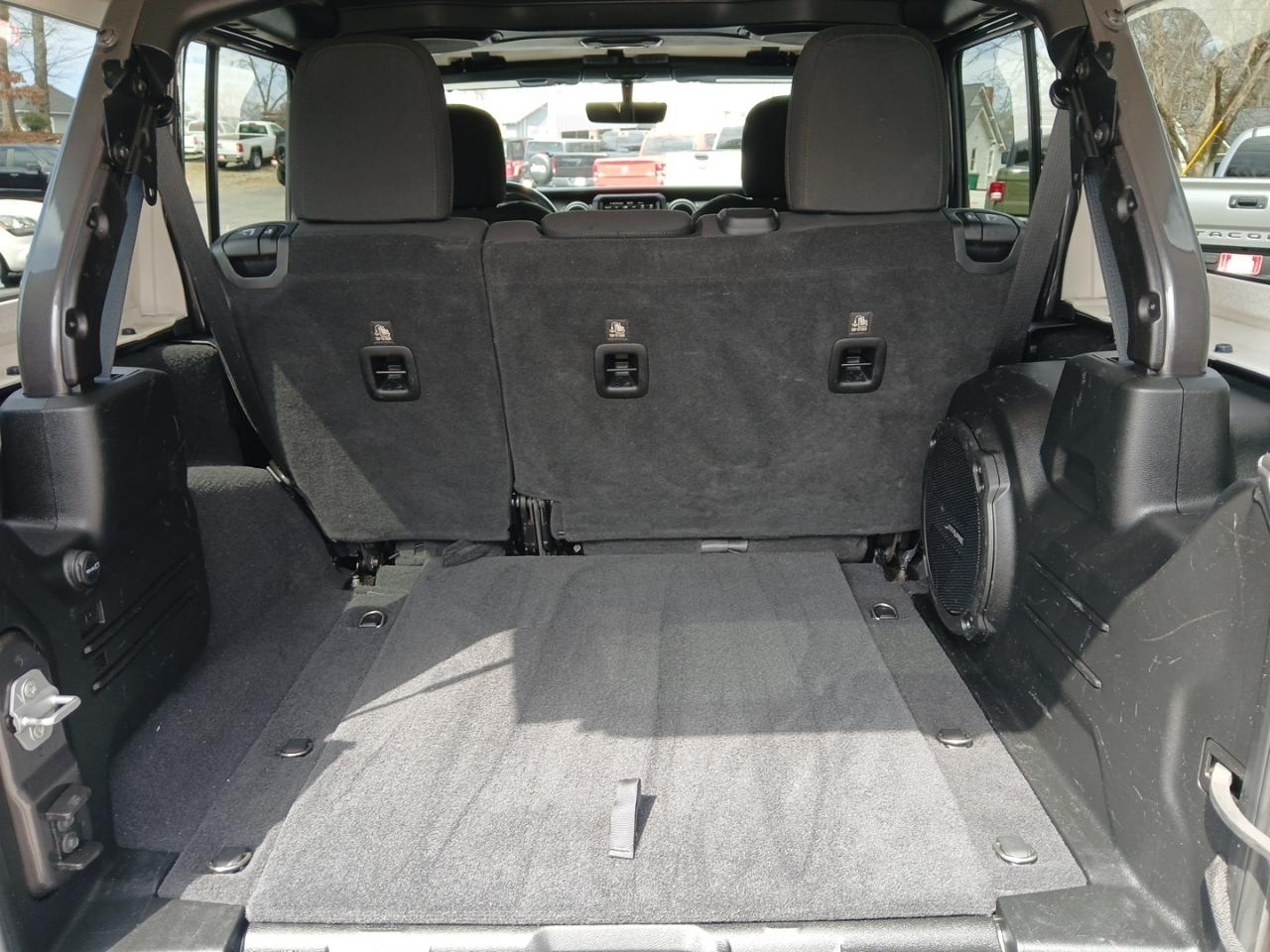 Jeep Wrangler Unlimited Sahara 2018