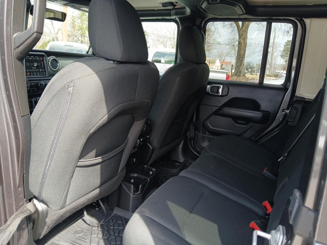 Jeep Wrangler Unlimited Sahara 2018