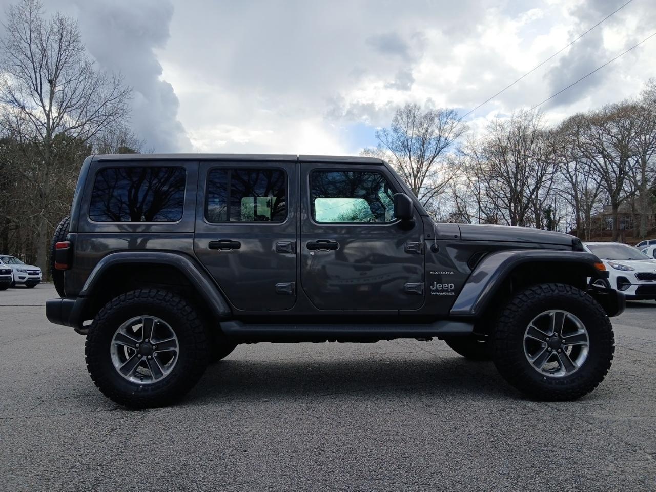 Jeep Wrangler Unlimited Sahara 2018
