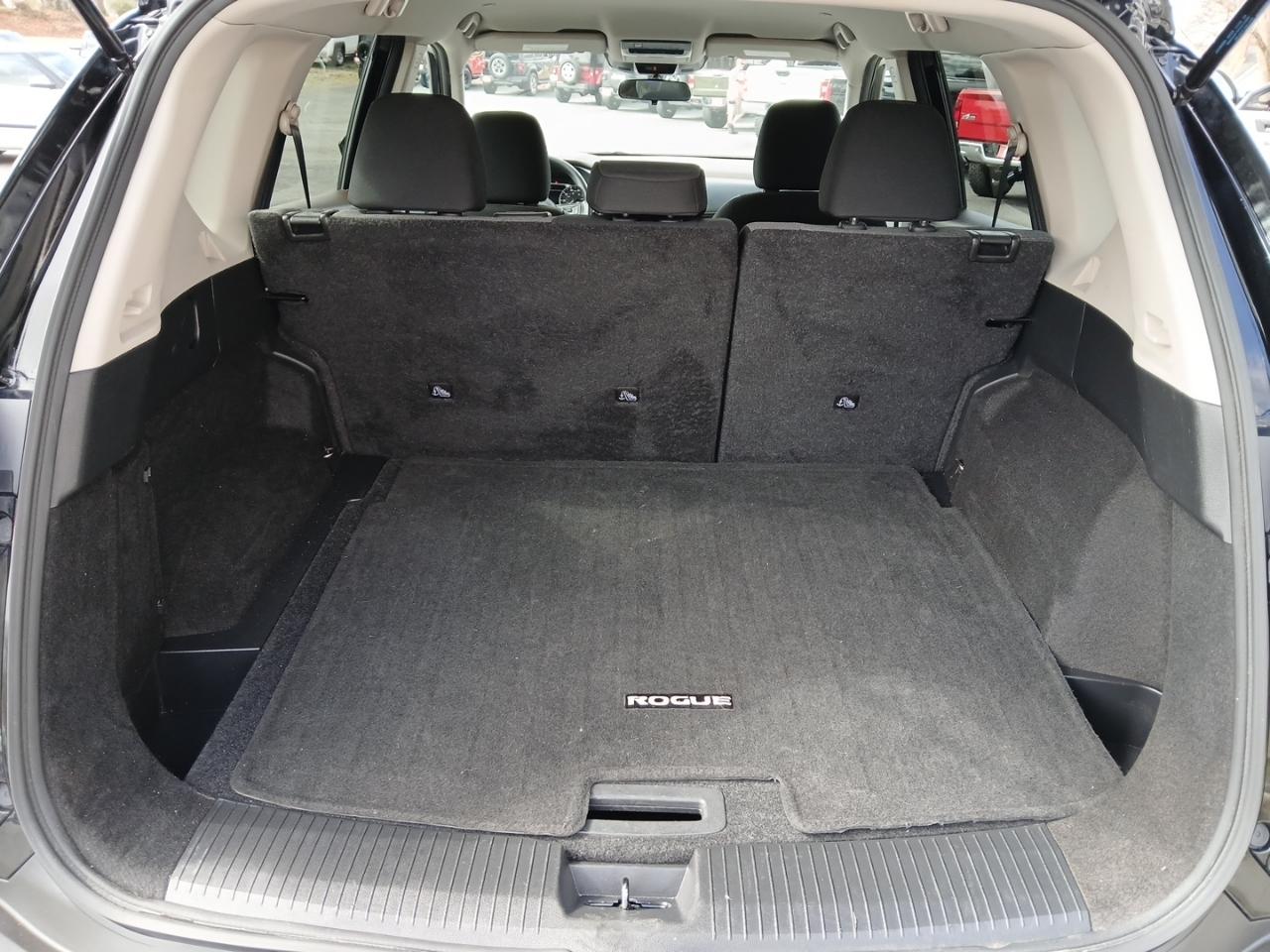 Nissan Rogue SV AWD 2023