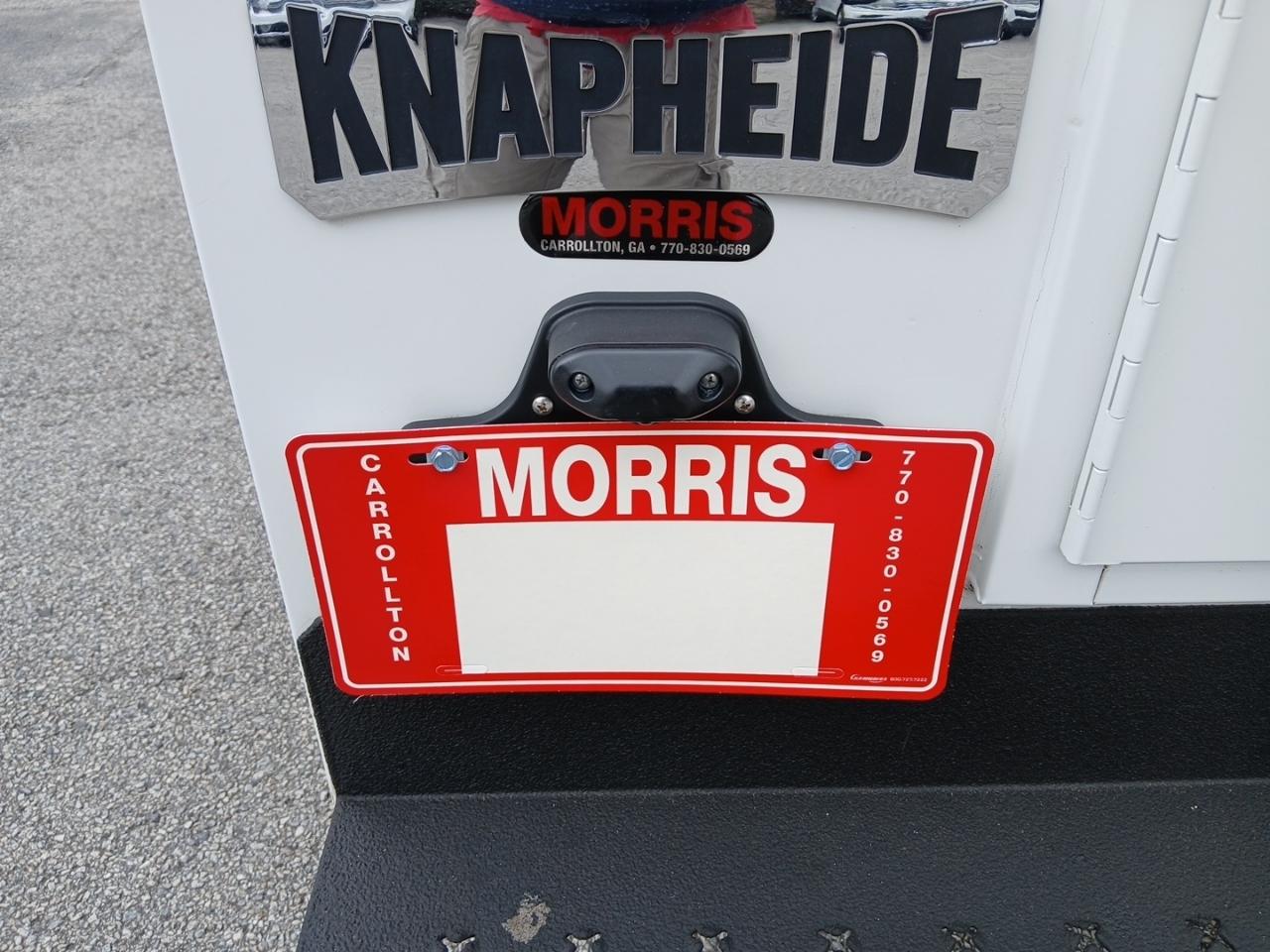 Ford Econoline E-350 Super Duty 2023